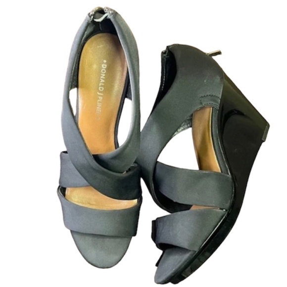 Donald J. Pliner Shoes - Donald J Pliner Aurora Wedge Sandals